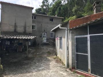 CASA EN VENTA EN CESPÓN, BOIRO , CON 1210 METROS DE TERRENO.